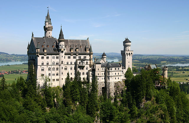 This country has the most castles in Europe